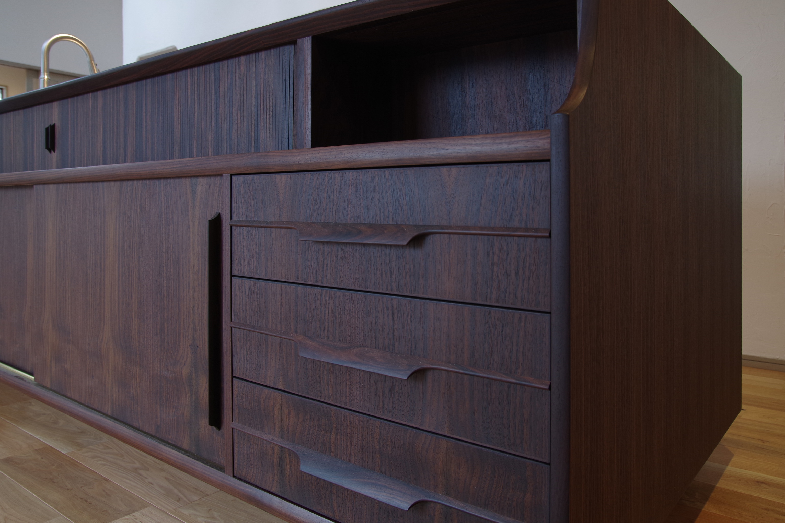 title: HOUSE 53 | Page No,56 | No.8 | sync-furniture | 株式会社 SYNC | 福岡県 家具工房 | オーダーメイドキッチン