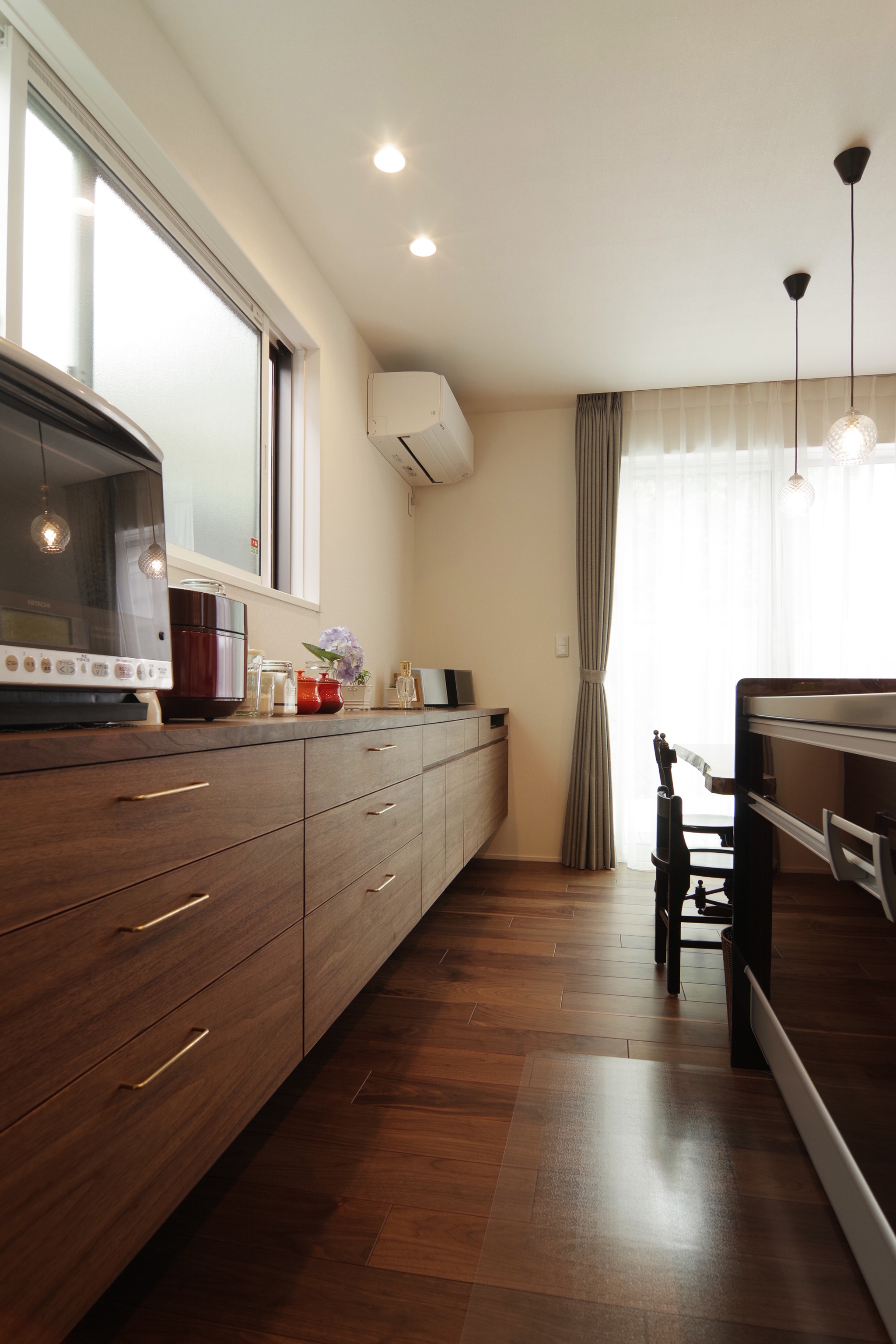 title: HOUSE 56 | Page No,61 | No.3 | sync-furniture | 株式会社 SYNC | 福岡県 家具工房 | オーダーメイドキッチン