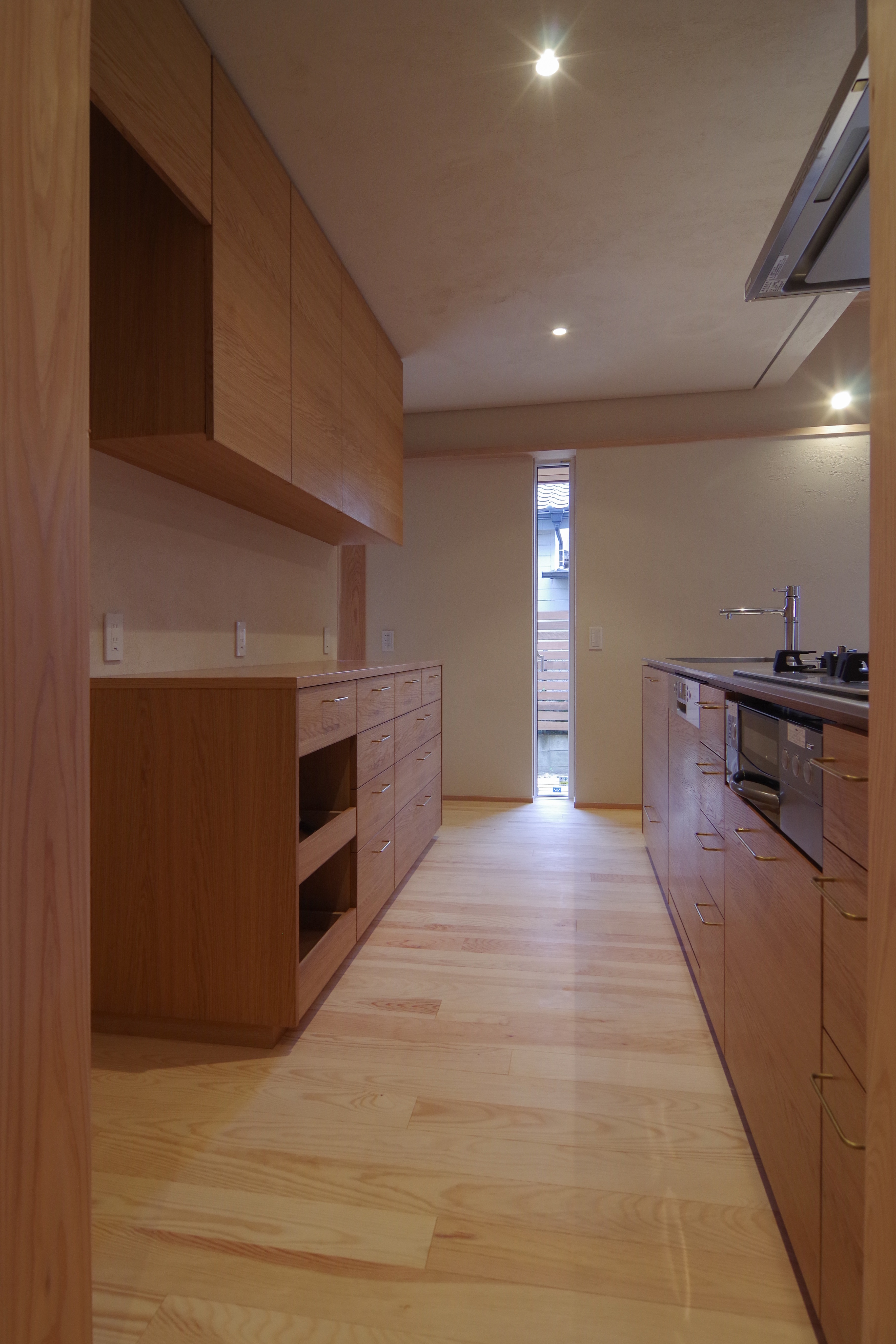 title: HOUSE 68 | Page No,75 | No.2 | sync-furniture | 株式会社 SYNC | 福岡県 家具工房 | オーダーメイドキッチン