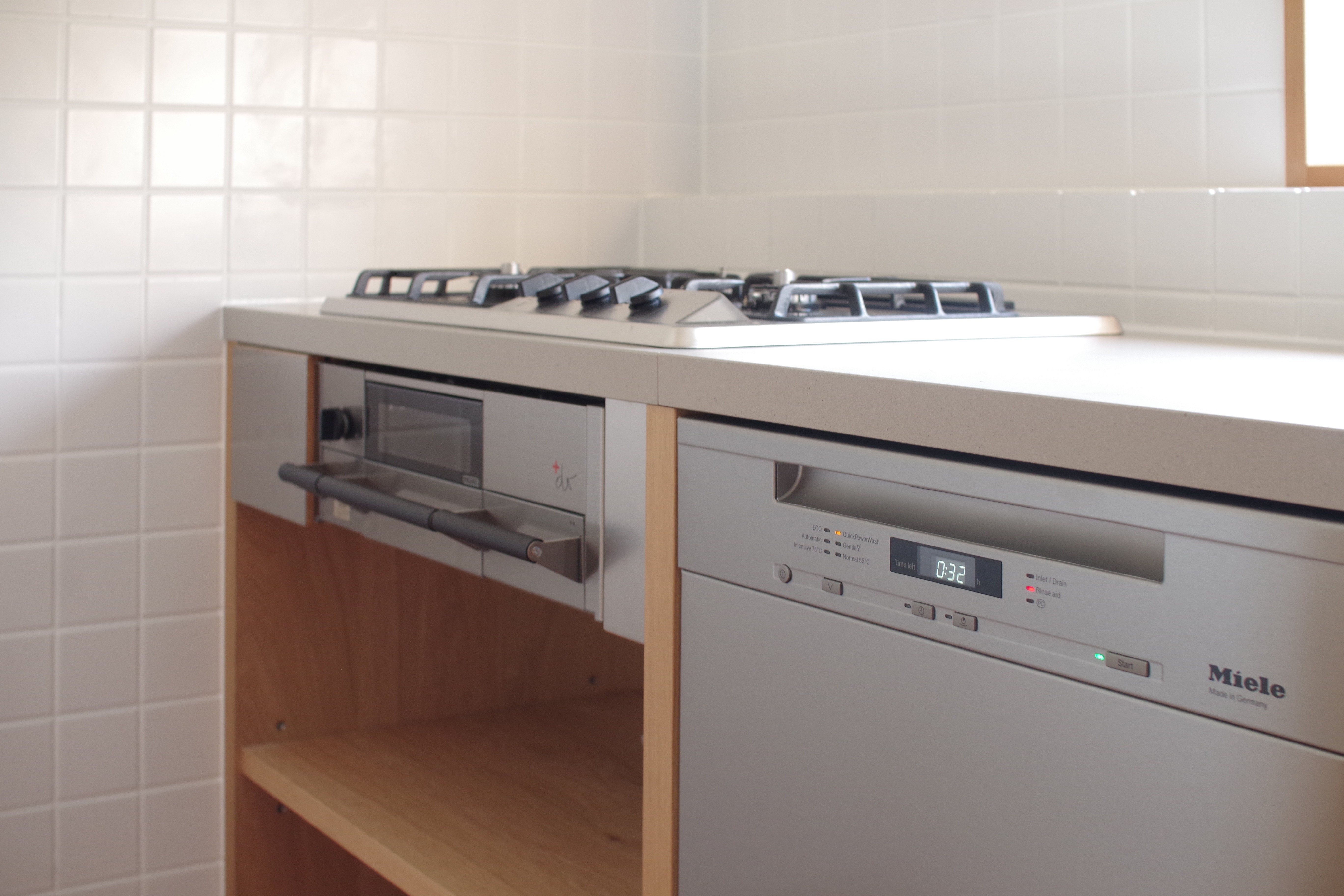 title: HOUSE 69 | Page No,76 | No.1 | sync-furniture | 株式会社 SYNC | 福岡県 家具工房 | オーダーメイドキッチン