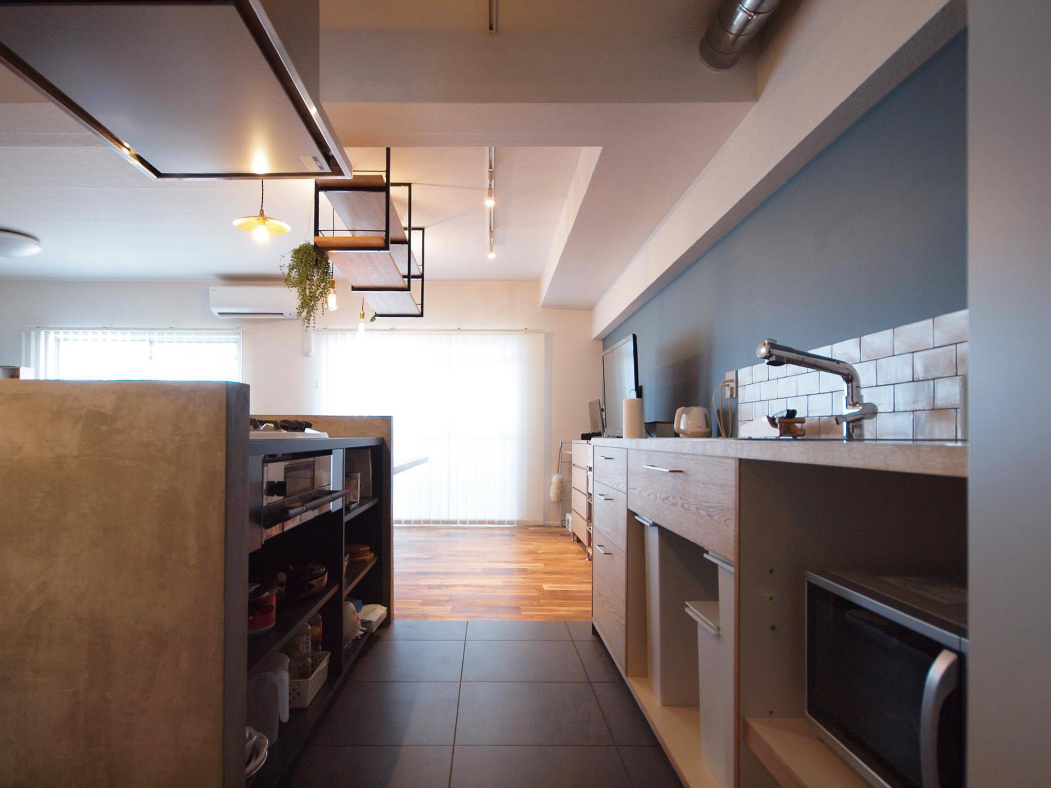 title: HOUSE 70 | Page No,77 | No.3 | sync-furniture | 株式会社 SYNC | 福岡県 家具工房 | オーダーメイドキッチン