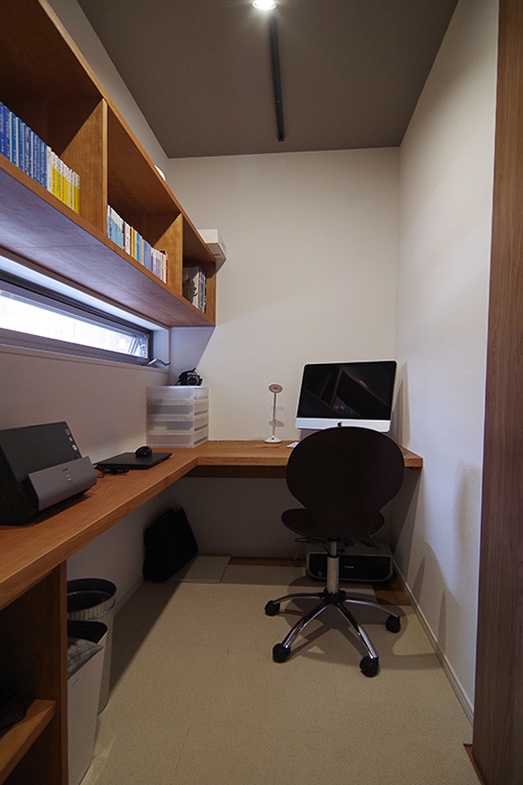 title: HOUSE 71 | Page No,78 | No.5 | sync-furniture | 株式会社 SYNC | 福岡県 家具工房 | オーダーメイドキッチン