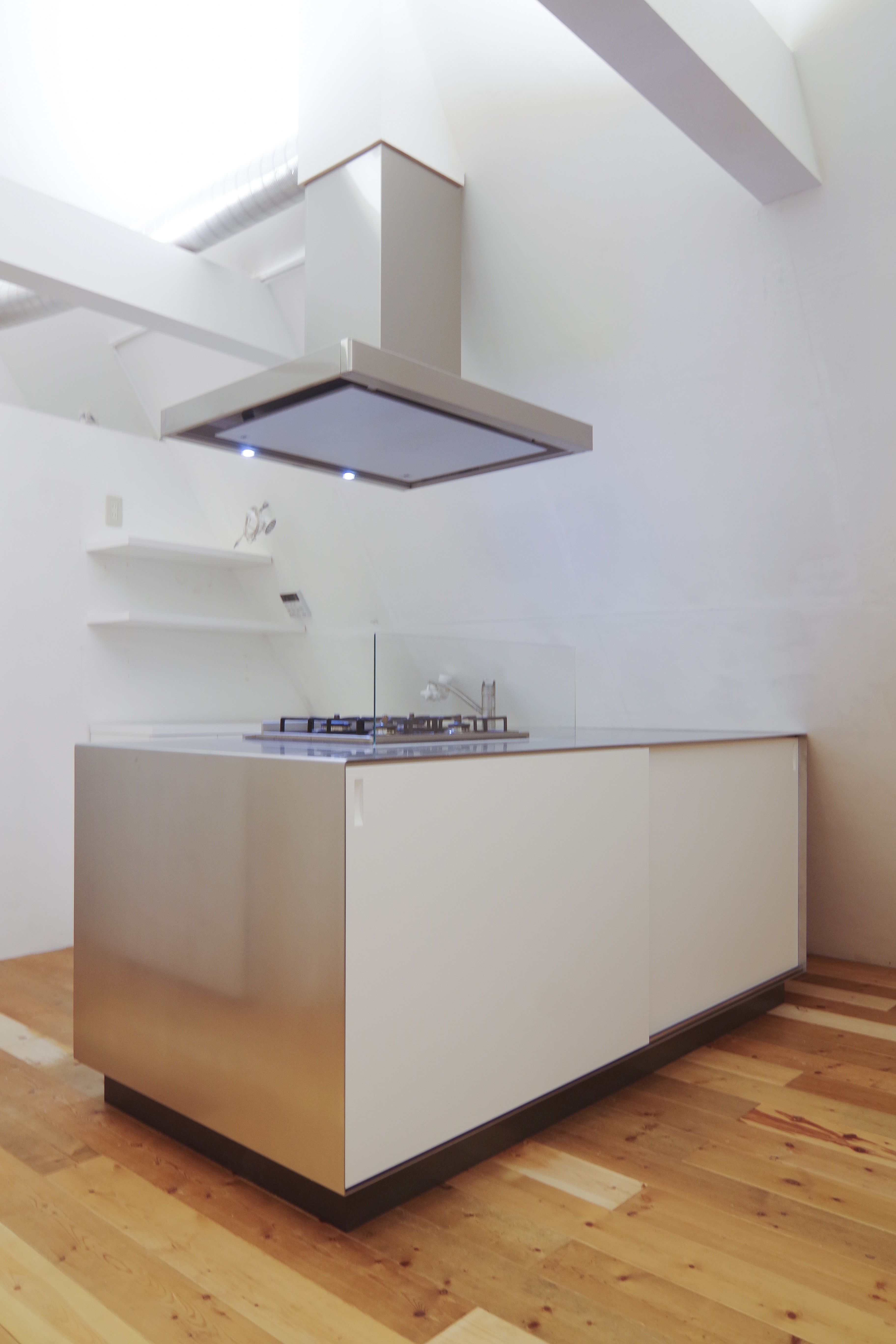 title: HOUSE 74 | Page No,81 | No.2 | sync-furniture | 株式会社 SYNC | 福岡県 家具工房 | オーダーメイドキッチン