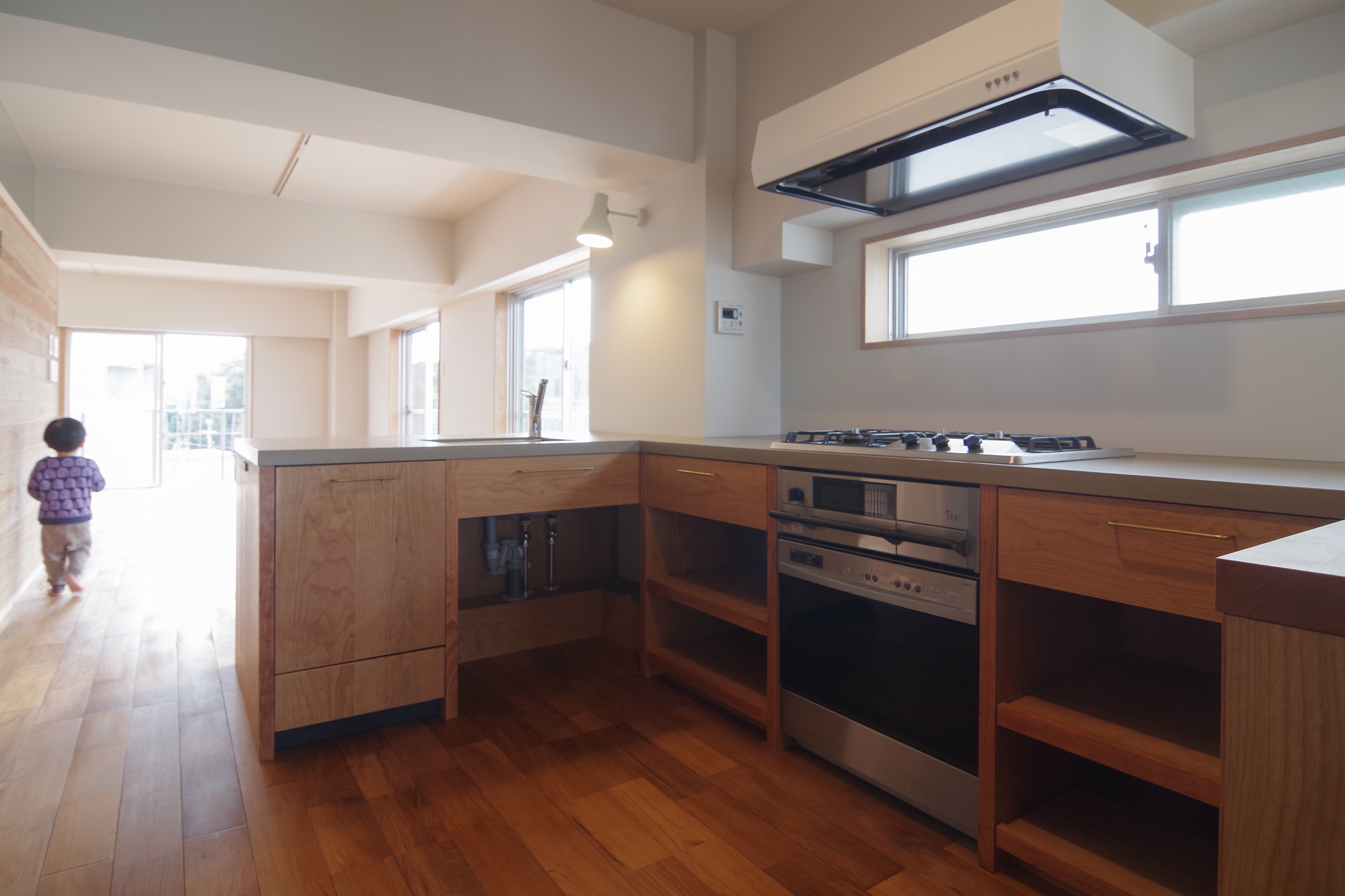 title: HOUSE 75 | Page No,82 | No.2 | sync-furniture | 株式会社 SYNC | 福岡県 家具工房 | オーダーメイドキッチン