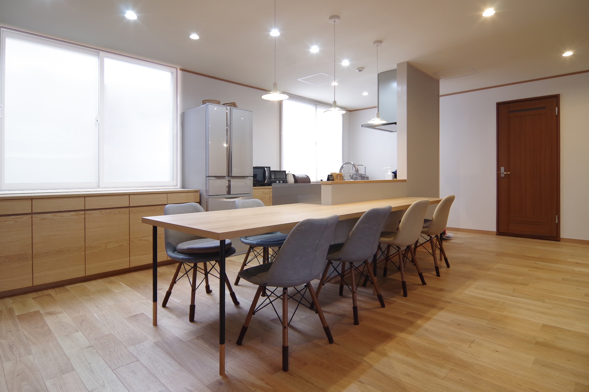 title: HOUSE 83 | Page No,90 | No.1 | sync-furniture | 株式会社 SYNC | 福岡県 家具工房 | オーダーメイドキッチン