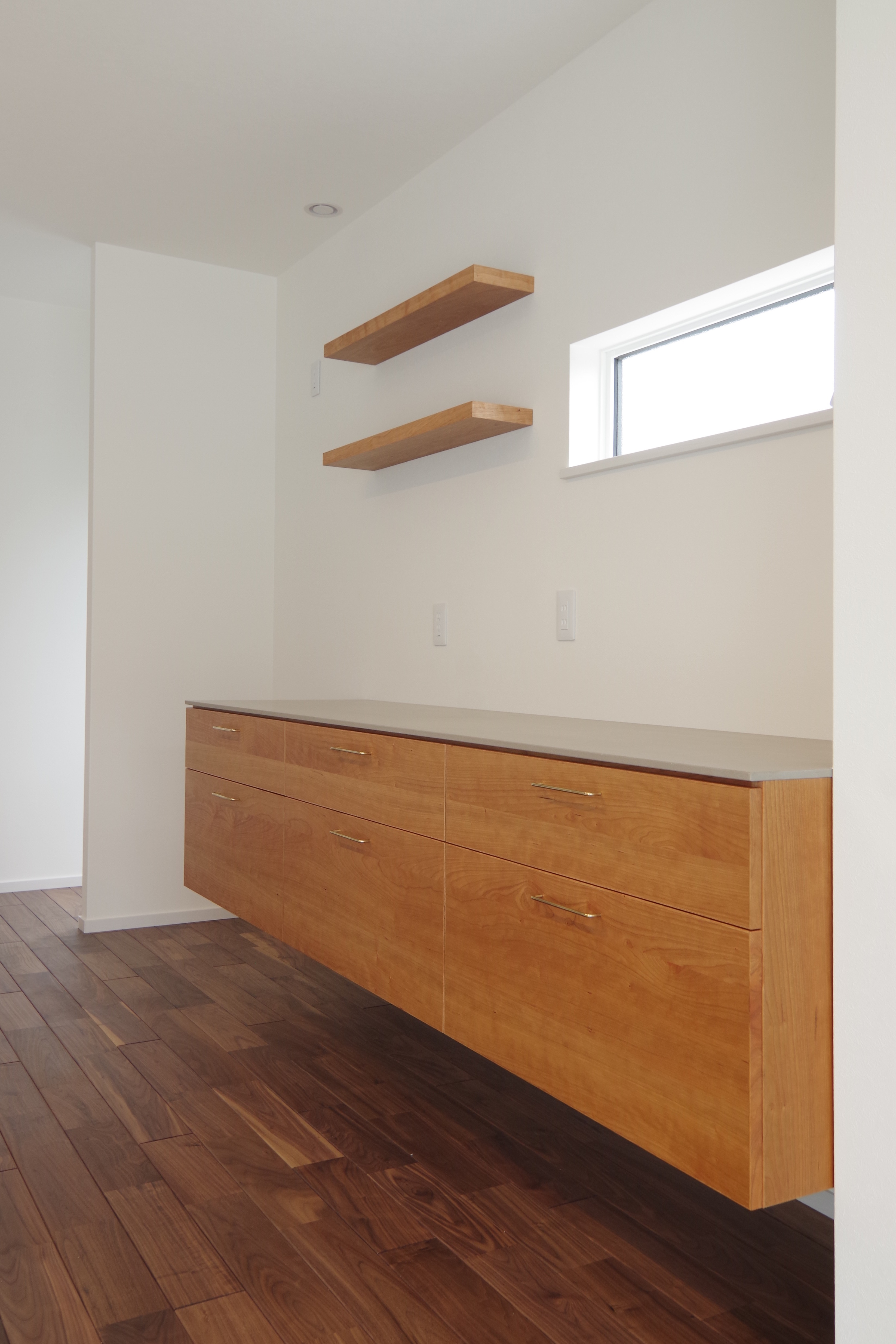 title: HOUSE 84 | Page No,91 | No.4 | sync-furniture | 株式会社 SYNC | 福岡県 家具工房 | オーダーメイドキッチン