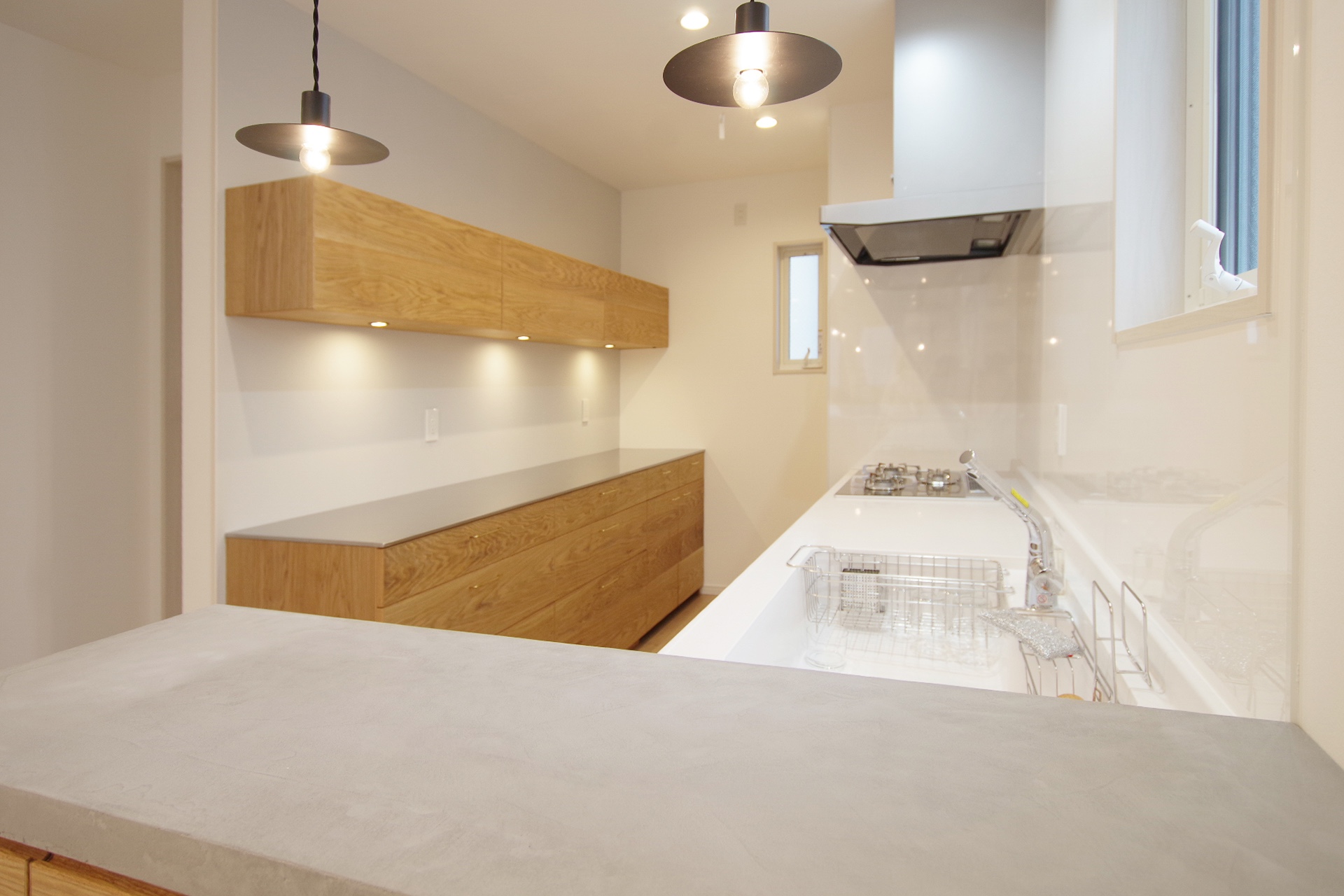 title: HOUSE 86 | Page No,93 | No.2 | sync-furniture | 株式会社 SYNC | 福岡県 家具工房 | オーダーメイドキッチン