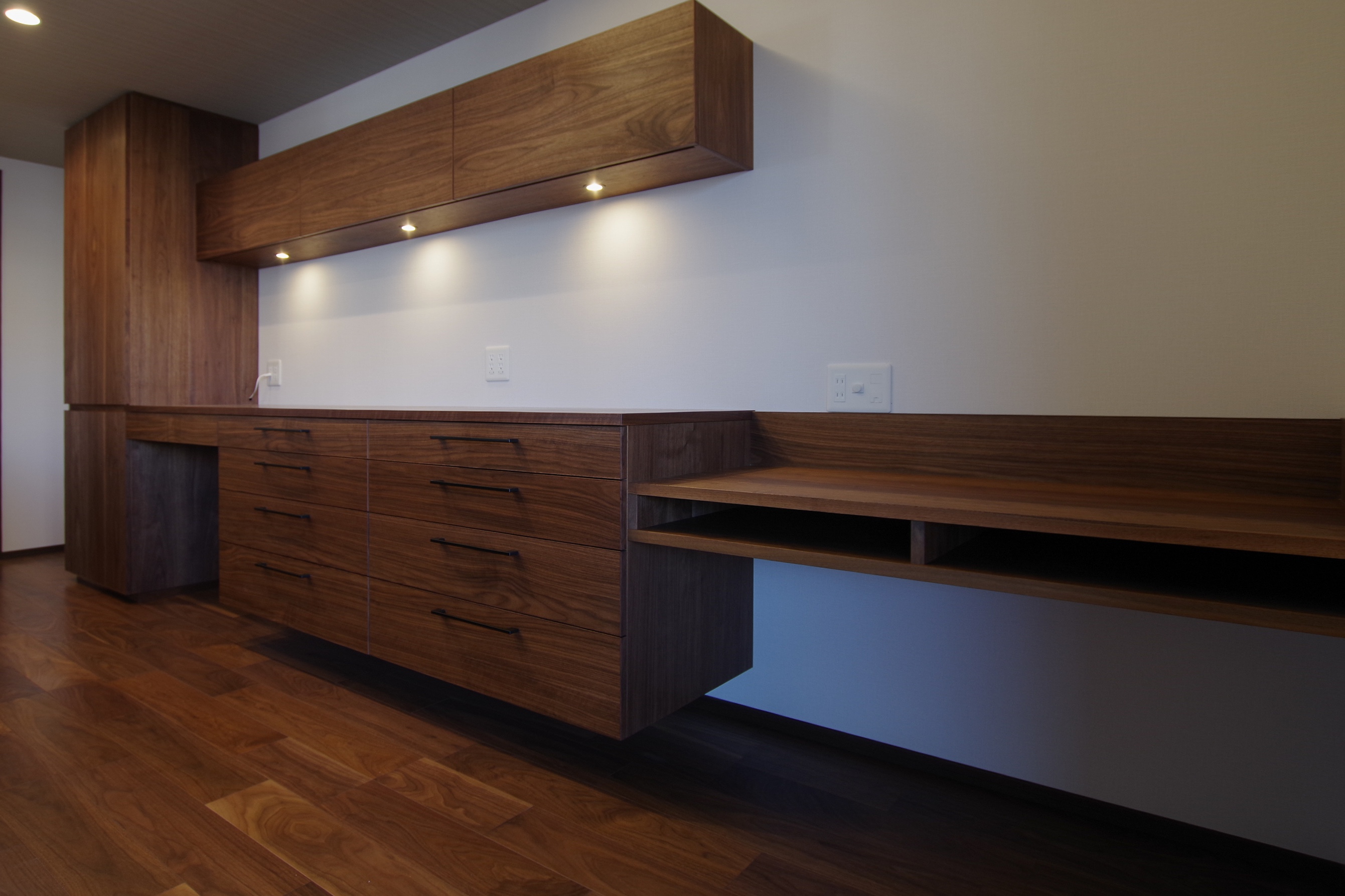 title: HOUSE 88 | Page No,95 | No.1 | sync-furniture | 株式会社 SYNC | 福岡県 家具工房 | オーダーメイドキッチン