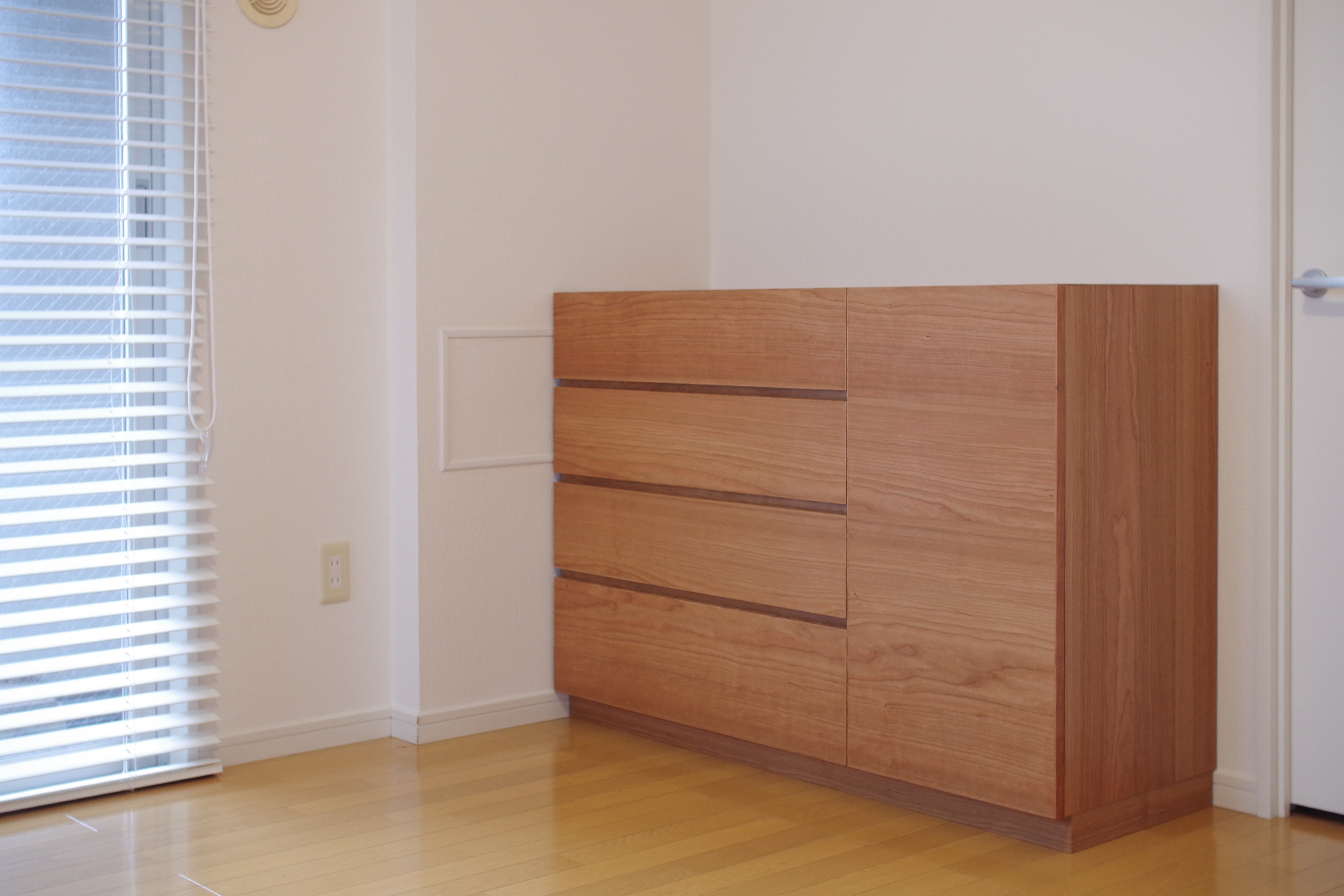 title: HOUSE 89 | Page No,96 | No.1 | sync-furniture | 株式会社 SYNC | 福岡県 家具工房 | オーダーメイドキッチン