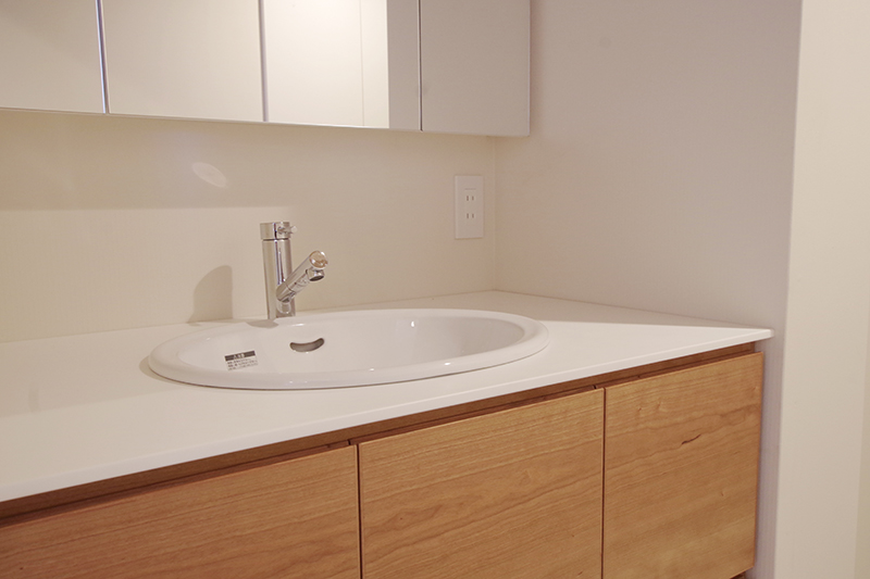 title: HOUSE 98 | Page No,106 | No.13 | sync-furniture | 株式会社 SYNC | 福岡県 家具工房 | オーダーメイドキッチン