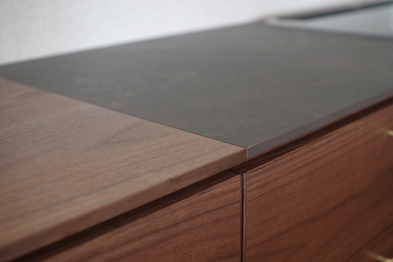 title: HOUSE 98 | Page No,106 | No.7 | sync-furniture | 株式会社 SYNC | 福岡県 家具工房 | オーダーメイドキッチン