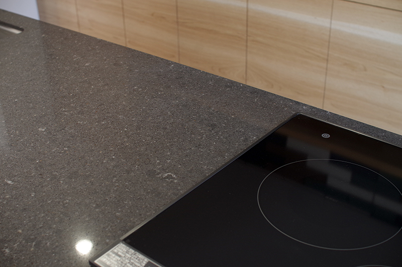 title: HOUSE 102 | Page No,112 | No.6 | sync-furniture | 株式会社 SYNC | 福岡県 家具工房 | オーダーメイドキッチン