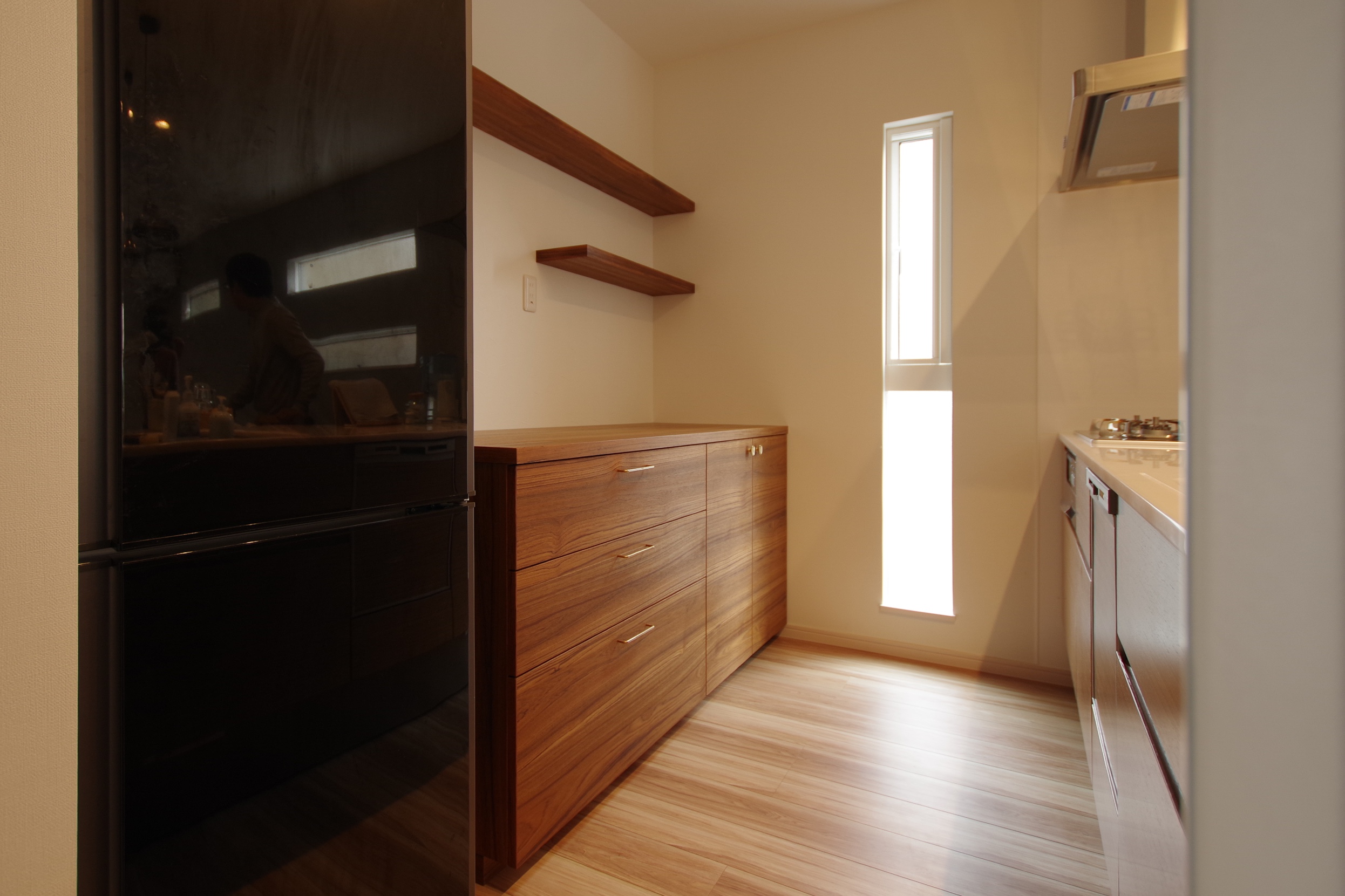 title: HOUSE 107 | Page No,118 | No.1 | sync-furniture | 株式会社 SYNC | 福岡県 家具工房 | オーダーメイドキッチン