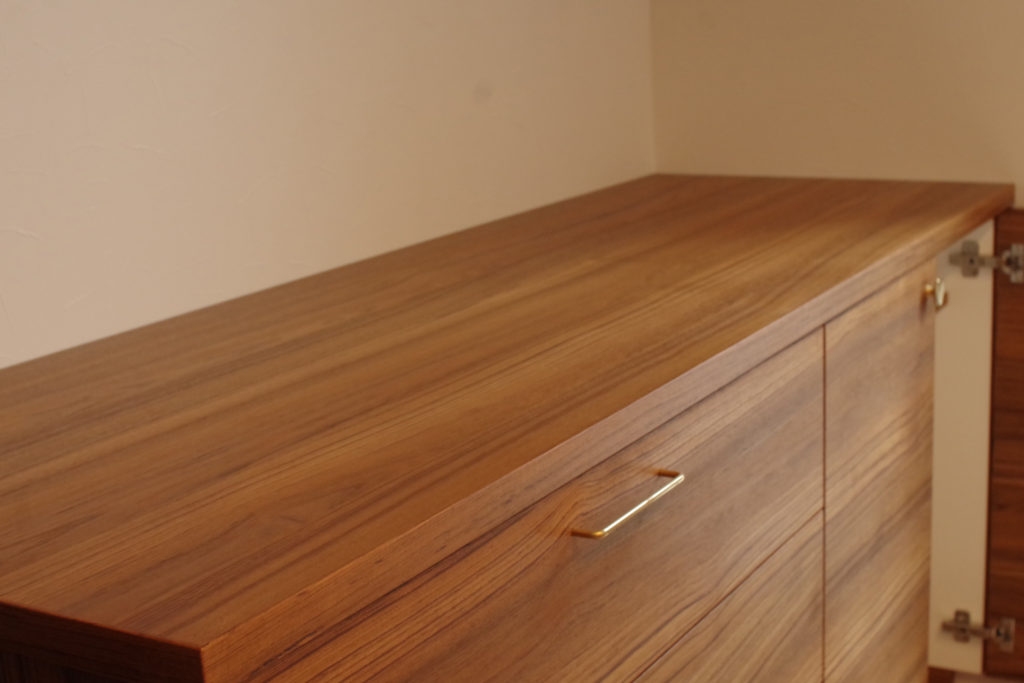 title: HOUSE 107 | Page No,118 | No.9 | sync-furniture | 株式会社 SYNC | 福岡県 家具工房 | オーダーメイドキッチン