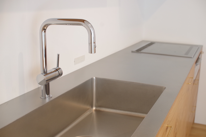 title: HOUSE 106 | Page No,117 | No.6 | sync-furniture | 株式会社 SYNC | 福岡県 家具工房 | オーダーメイドキッチン