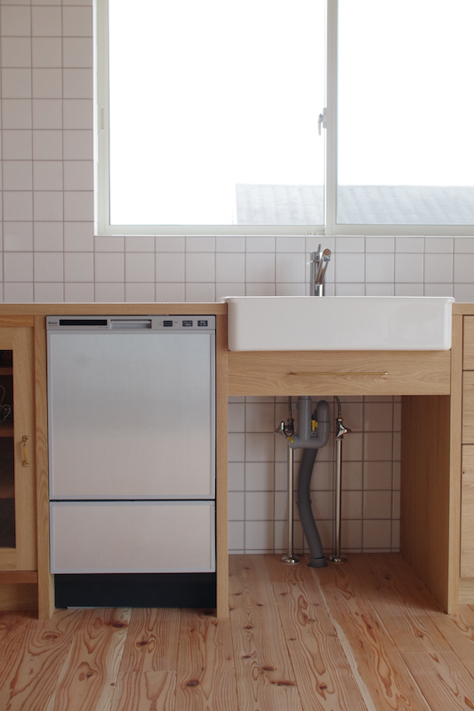 title: HOUSE 105 | Page No,116 | No.4 | sync-furniture | 株式会社 SYNC | 福岡県 家具工房 | オーダーメイドキッチン