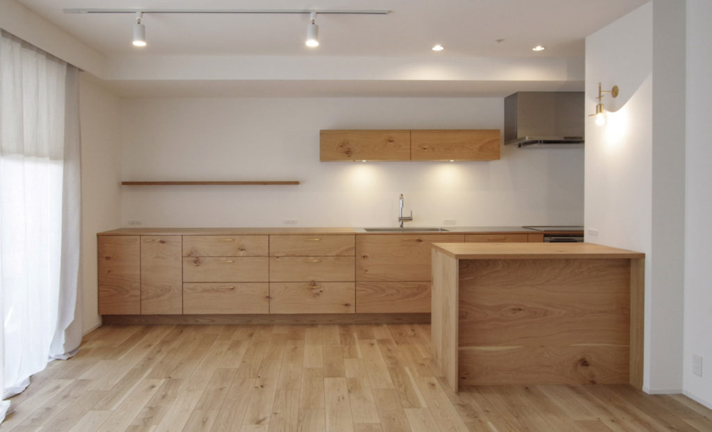 title: HOUSE 106 | Page No,117 | No.21 | sync-furniture | 株式会社 SYNC | 福岡県 家具工房 | オーダーメイドキッチン