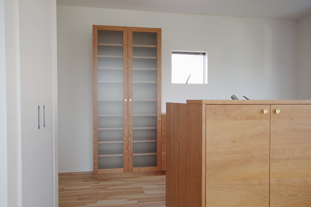 title: HOUSE 118 | Page No,129 | No.5 | sync-furniture | 株式会社 SYNC | 福岡県 家具工房 | オーダーメイドキッチン