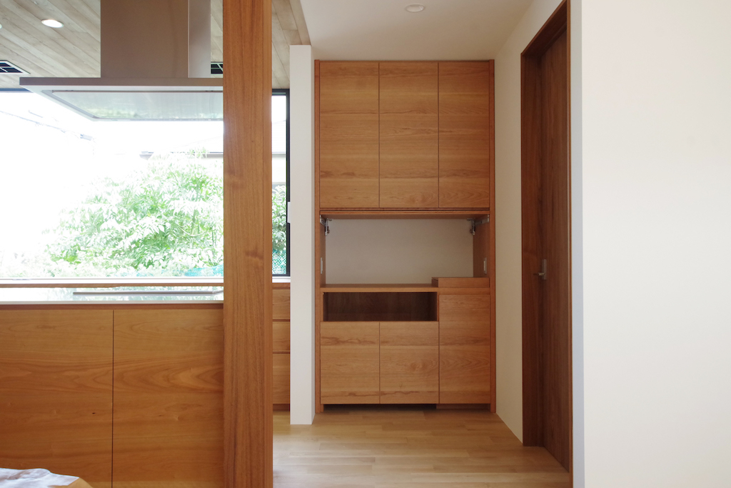 title: HOUSE 120 | Page No,131 | No.10 | sync-furniture | 株式会社 SYNC | 福岡県 家具工房 | オーダーメイドキッチン