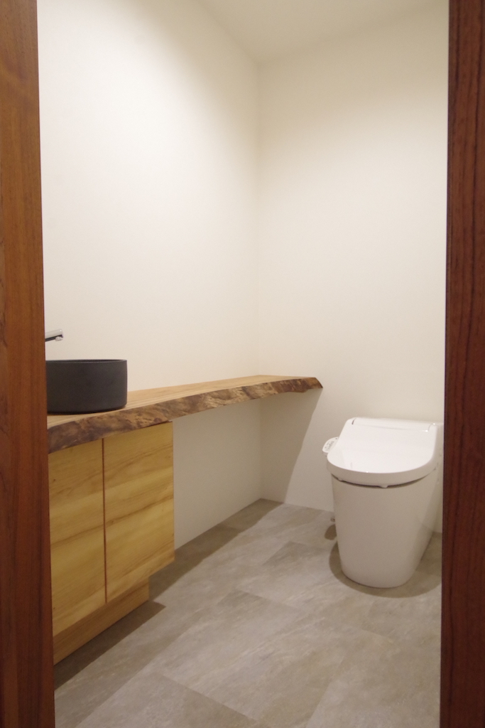 title: HOUSE 120 | Page No,131 | No.18 | sync-furniture | 株式会社 SYNC | 福岡県 家具工房 | オーダーメイドキッチン