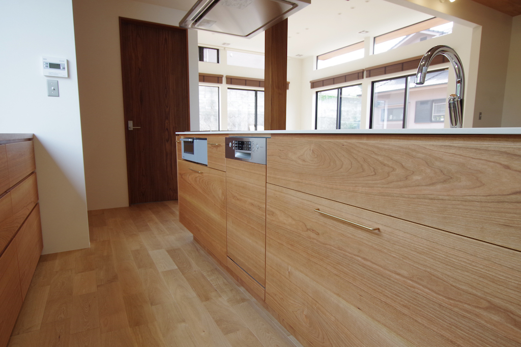 title: HOUSE 120 | Page No,131 | No.5 | sync-furniture | 株式会社 SYNC | 福岡県 家具工房 | オーダーメイドキッチン