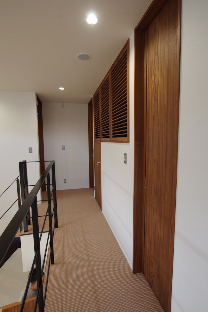 title: HOUSE 120 | Page No,131 | No.20 | sync-furniture | 株式会社 SYNC | 福岡県 家具工房 | オーダーメイドキッチン