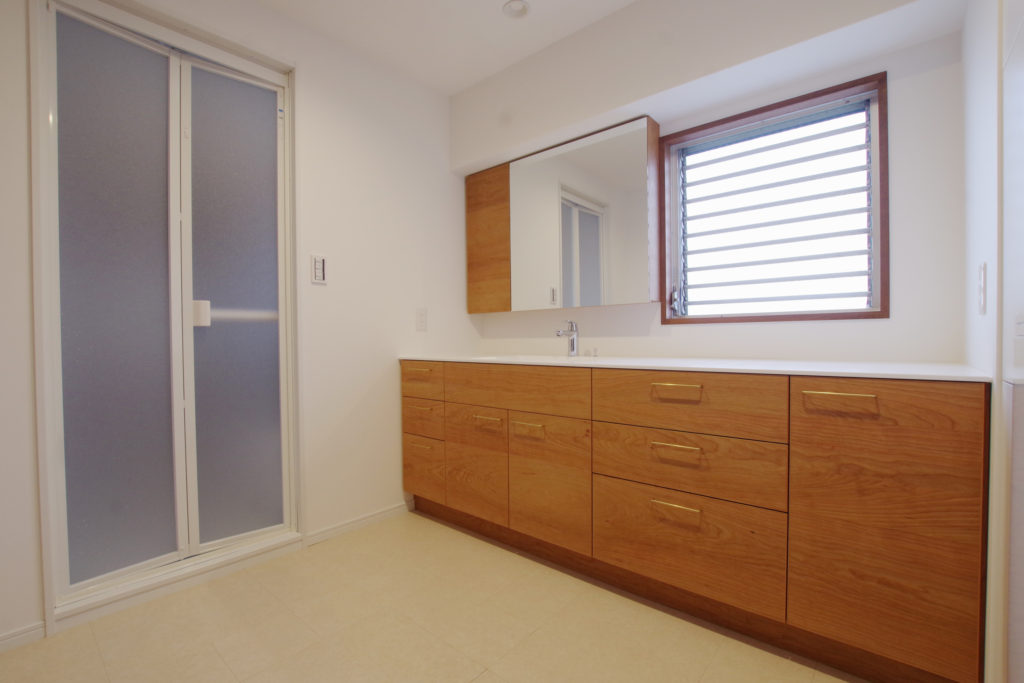 title: HOUSE 122 | Page No,133 | No.11 | sync-furniture | 株式会社 SYNC | 福岡県 家具工房 | オーダーメイドキッチン