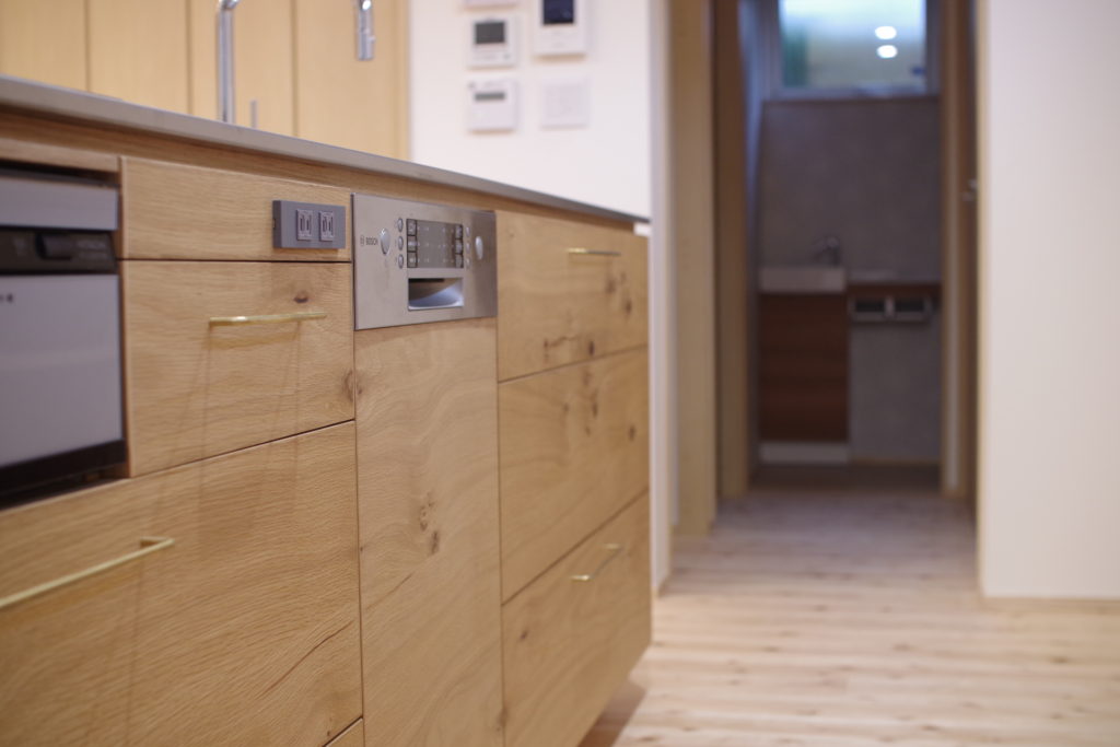 title: HOUSE 123 | Page No,134 | No.10 | sync-furniture | 株式会社 SYNC | 福岡県 家具工房 | オーダーメイドキッチン