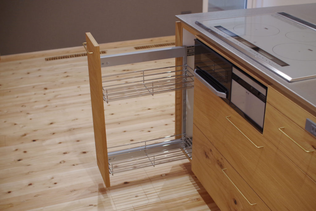 title: HOUSE 123 | Page No,134 | No.11 | sync-furniture | 株式会社 SYNC | 福岡県 家具工房 | オーダーメイドキッチン