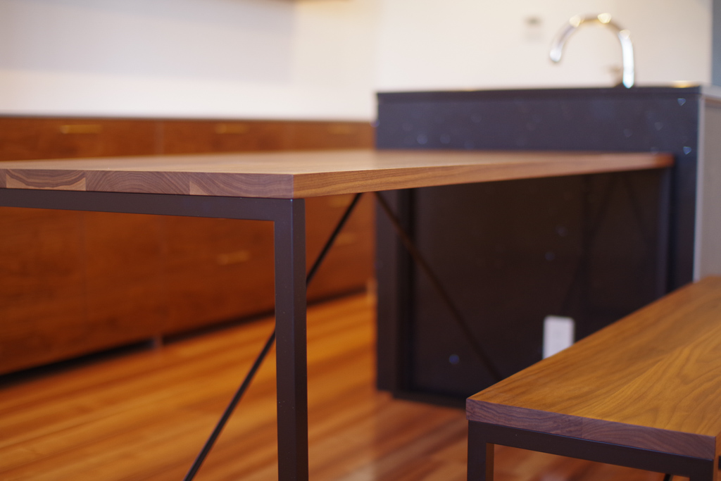 title: HOUSE 124 | Page No,135 | No.8 | sync-furniture | 株式会社 SYNC | 福岡県 家具工房 | オーダーメイドキッチン