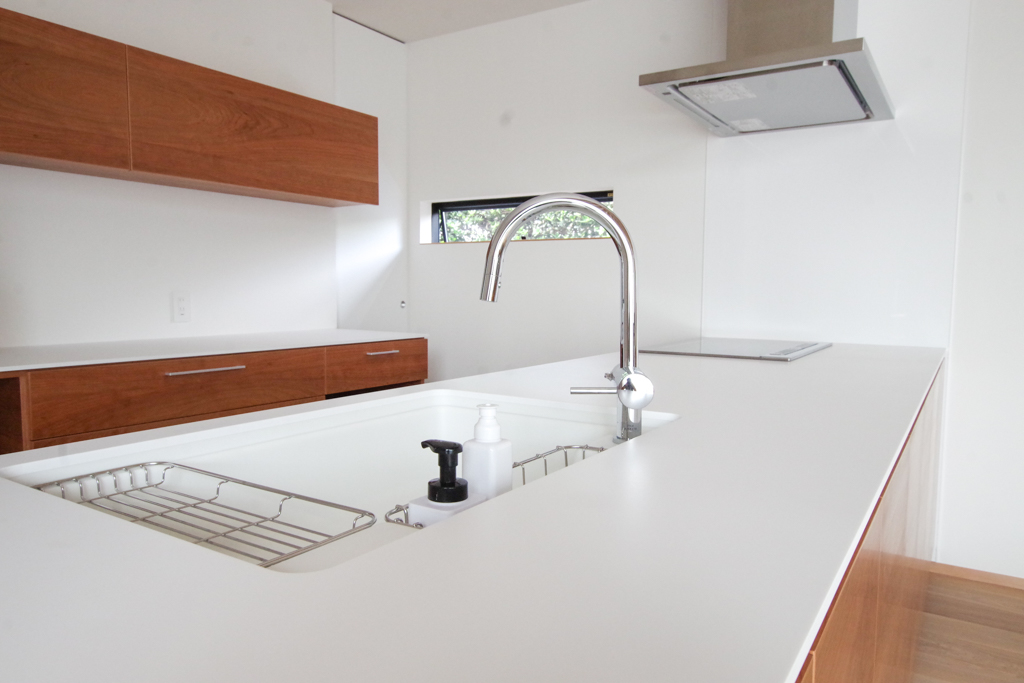 title: HOUSE 130 | Page No,141 | No.5 | sync-furniture | 株式会社 SYNC | 福岡県 家具工房 | オーダーメイドキッチン