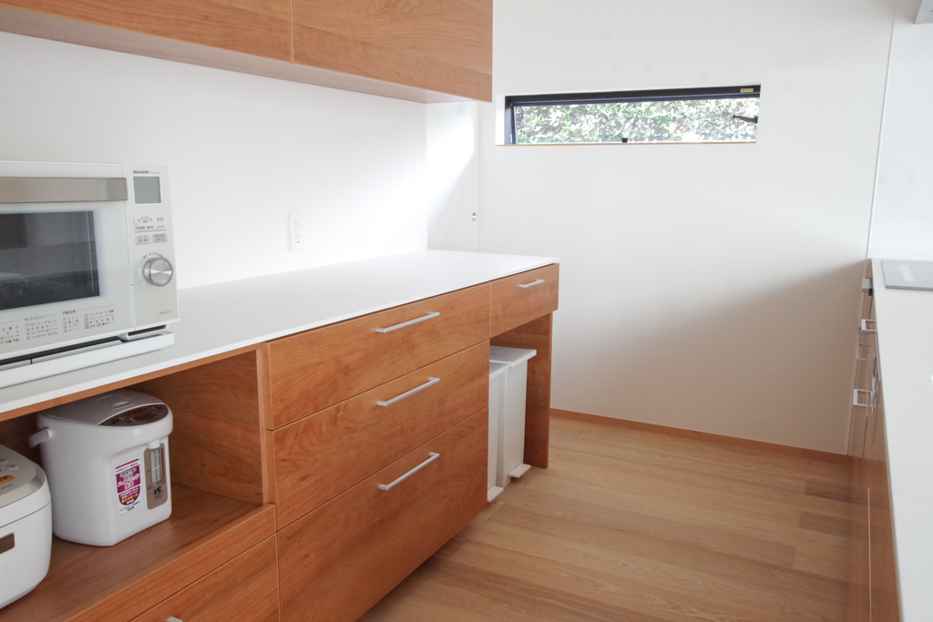 title: HOUSE 130 | Page No,141 | No.9 | sync-furniture | 株式会社 SYNC | 福岡県 家具工房 | オーダーメイドキッチン