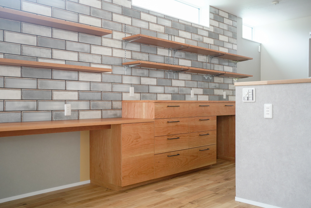 title: HOUSE 139 | Page No,150 | No.4 | sync-furniture | 株式会社 SYNC | 福岡県 家具工房 | オーダーメイドキッチン