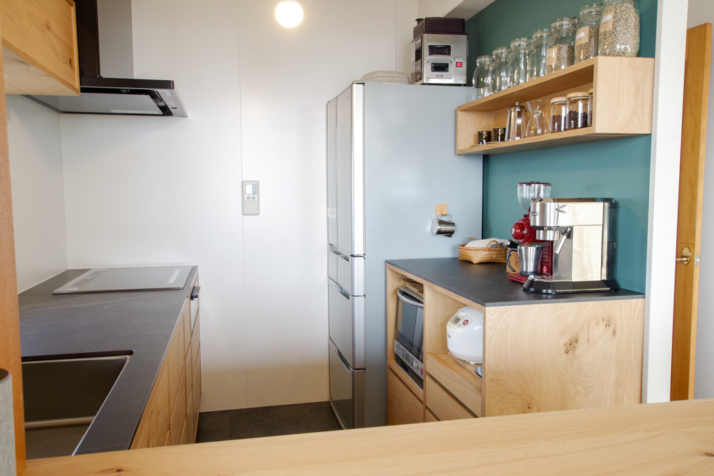 title: HOUSE 142 | Page No,153 | No.14 | sync-furniture | 株式会社 SYNC | 福岡県 家具工房 | オーダーメイドキッチン