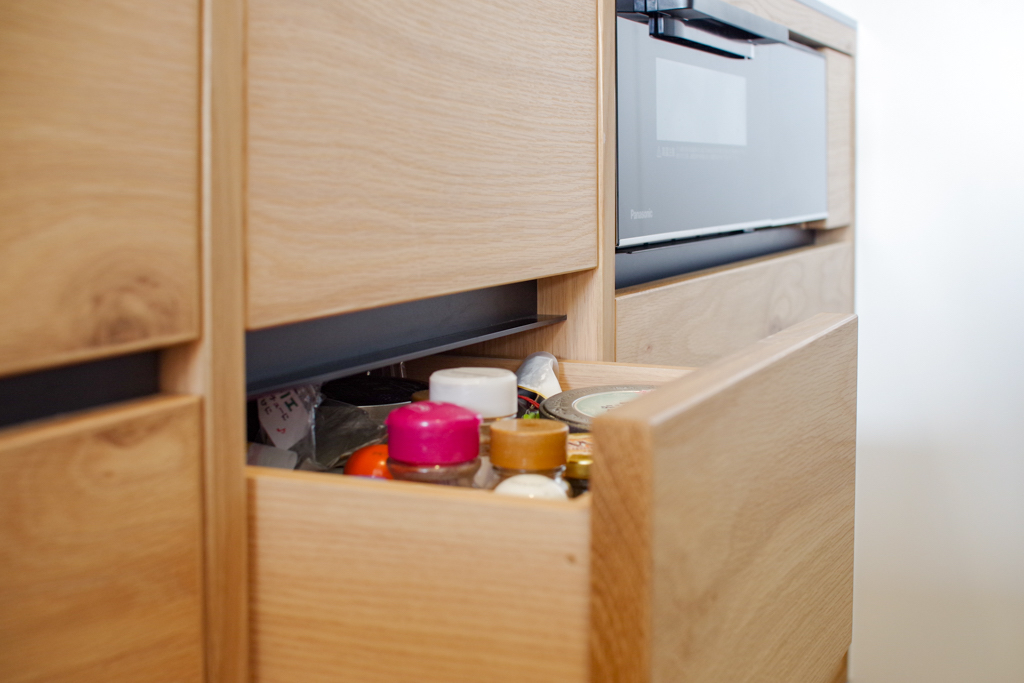 title: HOUSE 142 | Page No,153 | No.10 | sync-furniture | 株式会社 SYNC | 福岡県 家具工房 | オーダーメイドキッチン