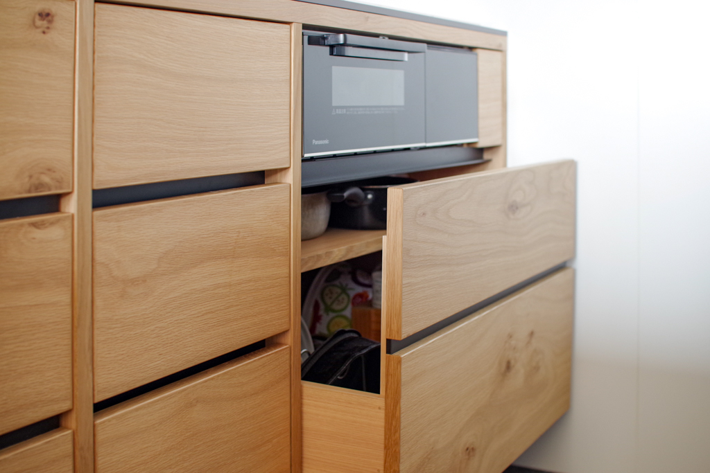 title: HOUSE 142 | Page No,153 | No.13 | sync-furniture | 株式会社 SYNC | 福岡県 家具工房 | オーダーメイドキッチン