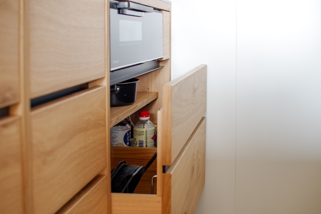 title: HOUSE 142 | Page No,153 | No.12 | sync-furniture | 株式会社 SYNC | 福岡県 家具工房 | オーダーメイドキッチン