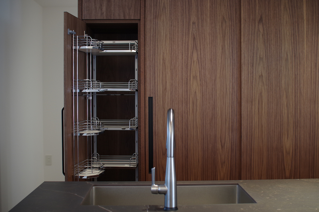 title: HOUSE 143 | Page No,154 | No.23 | sync-furniture | 株式会社 SYNC | 福岡県 家具工房 | オーダーメイドキッチン