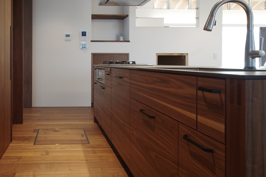 title: HOUSE 143 | Page No,154 | No.11 | sync-furniture | 株式会社 SYNC | 福岡県 家具工房 | オーダーメイドキッチン