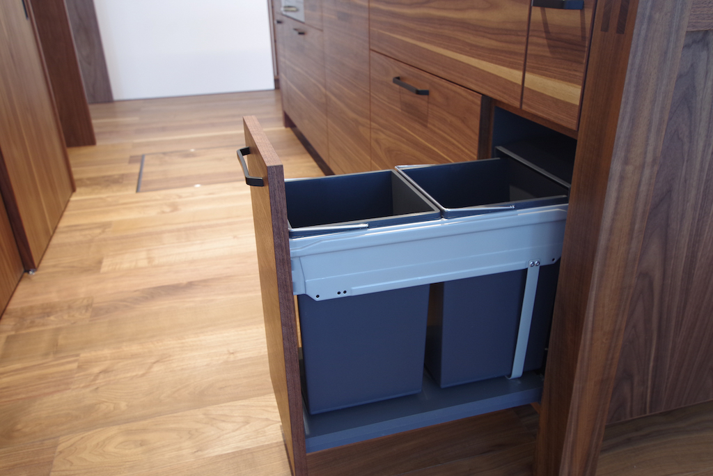 title: HOUSE 143 | Page No,154 | No.14 | sync-furniture | 株式会社 SYNC | 福岡県 家具工房 | オーダーメイドキッチン