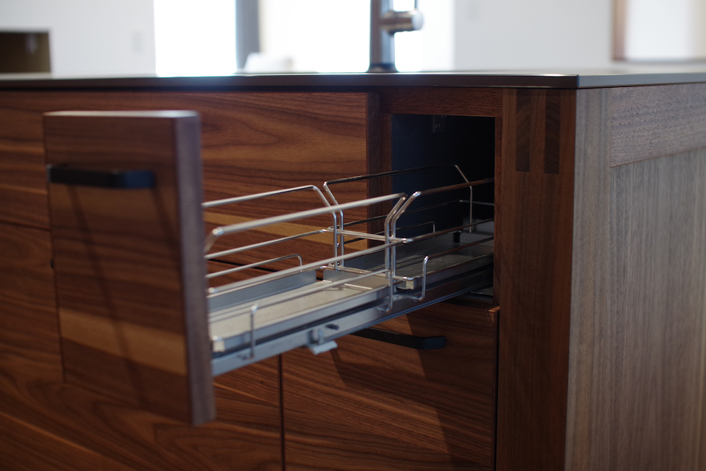 title: HOUSE 143 | Page No,154 | No.16 | sync-furniture | 株式会社 SYNC | 福岡県 家具工房 | オーダーメイドキッチン