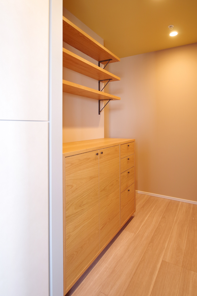 title: HOUSE 147 | Page No,158 | No.5 | sync-furniture | 株式会社 SYNC | 福岡県 家具工房 | オーダーメイドキッチン