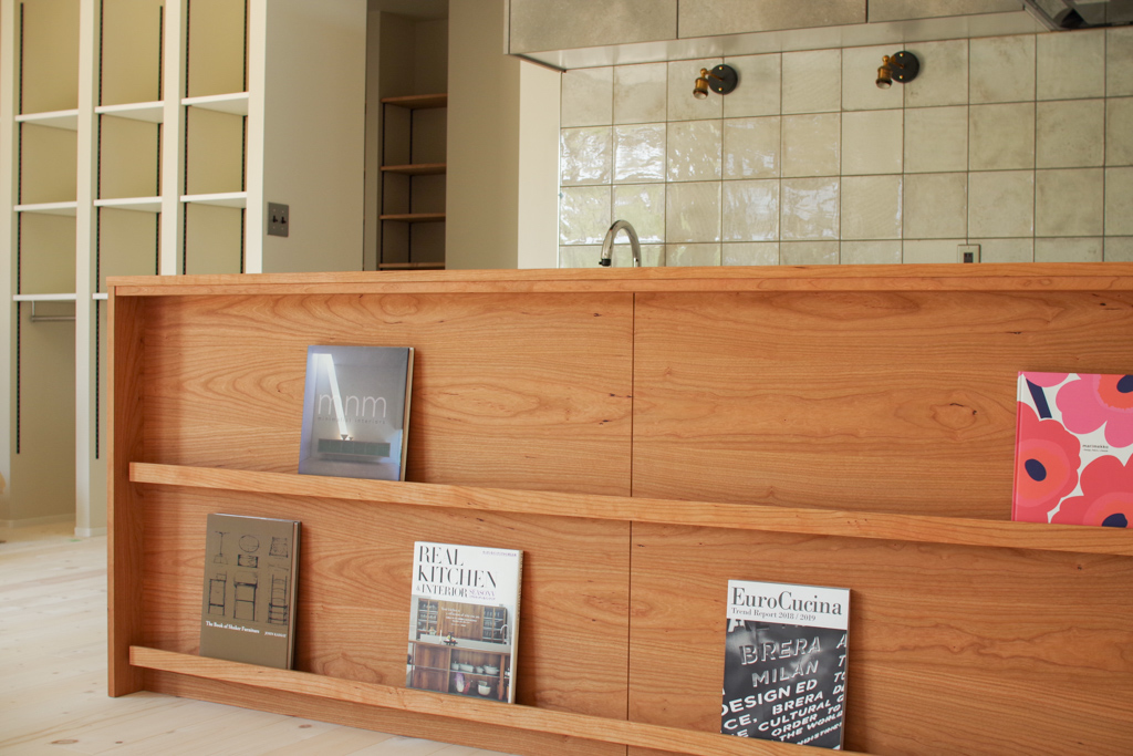 title: HOUSE 149 | Page No,160 | No.5 | sync-furniture | 株式会社 SYNC | 福岡県 家具工房 | オーダーメイドキッチン