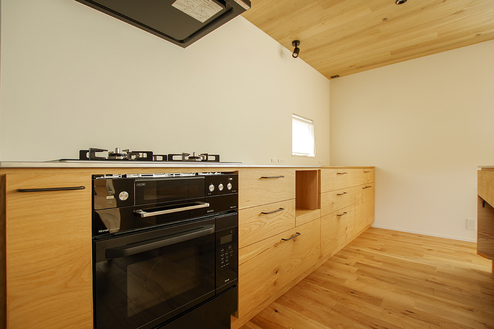 title: HOUSE 151 | Page No,162 | No.7 | sync-furniture | 株式会社 SYNC | 福岡県 家具工房 | オーダーメイドキッチン