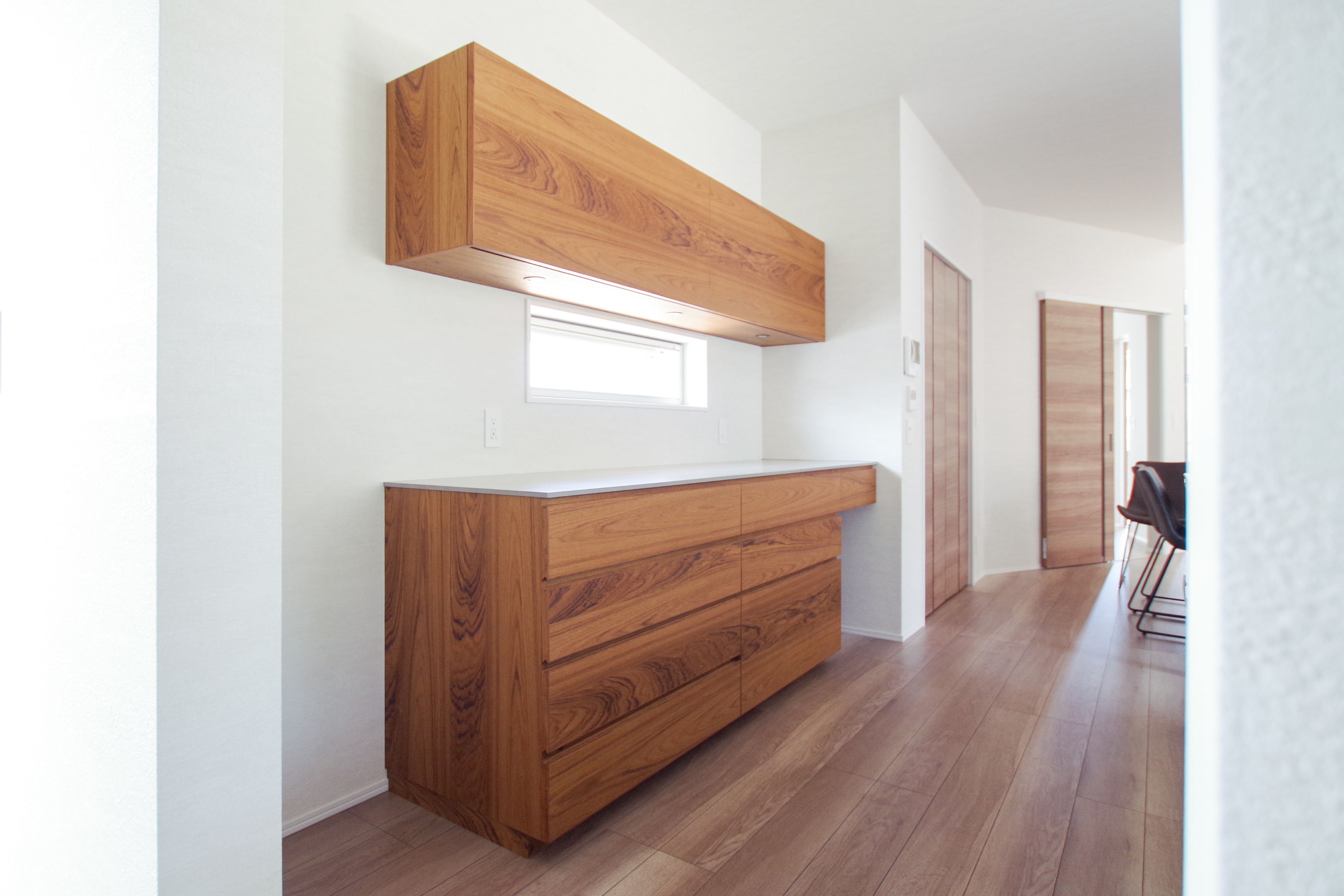 title: HOUSE 153 | Page No,165 | No.1 | sync-furniture | 株式会社 SYNC | 福岡県 家具工房 | オーダーメイドキッチン