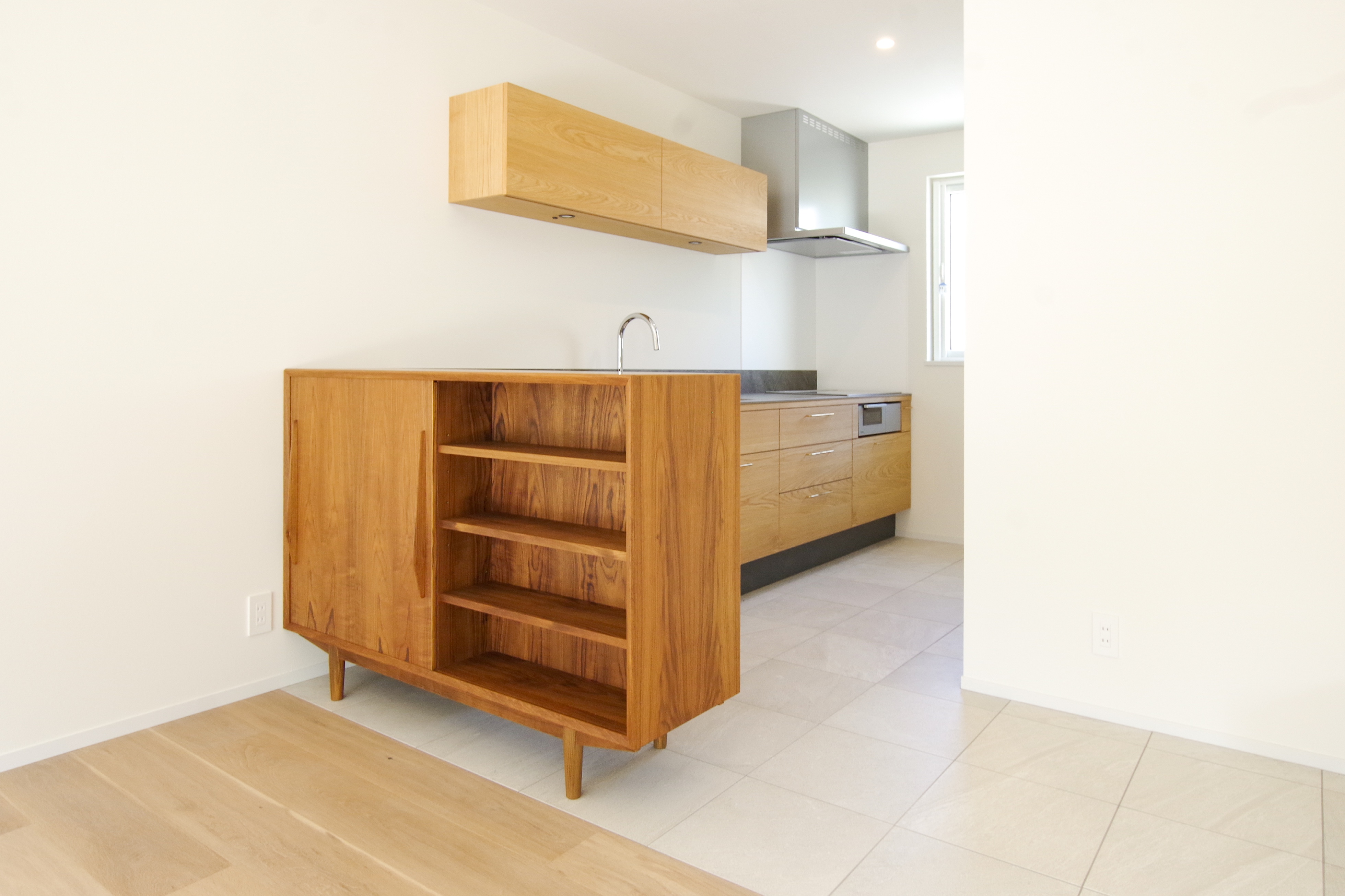 title: HOUSE 155 | Page No,167 | No.1 | sync-furniture | 株式会社 SYNC | 福岡県 家具工房 | オーダーメイドキッチン