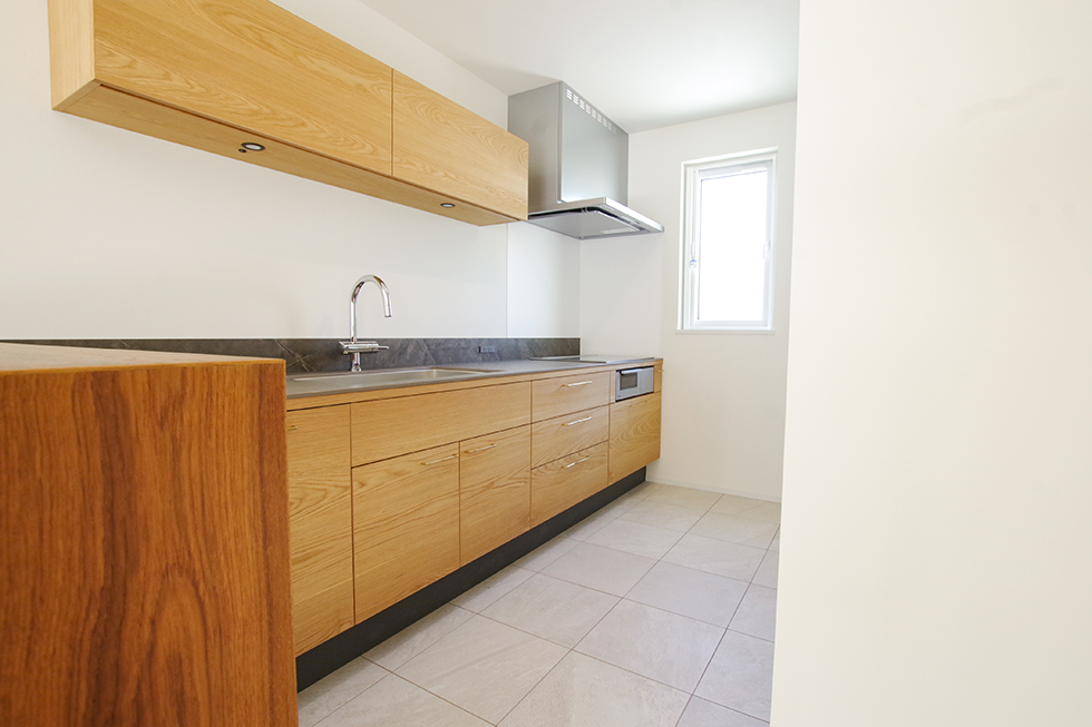 title: HOUSE 155 | Page No,167 | No.4 | sync-furniture | 株式会社 SYNC | 福岡県 家具工房 | オーダーメイドキッチン