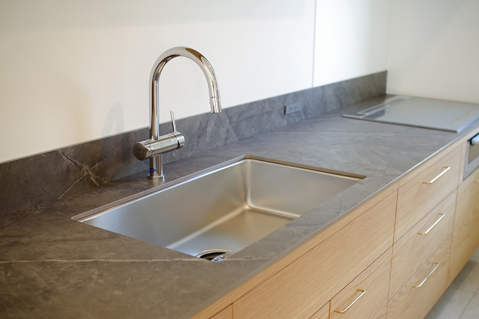 title: HOUSE 155 | Page No,167 | No.9 | sync-furniture | 株式会社 SYNC | 福岡県 家具工房 | オーダーメイドキッチン