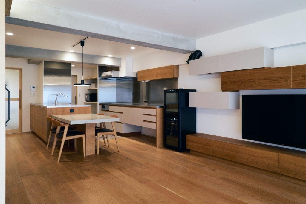 title: HOUSE 158 | Page No,171 | No.2 | sync-furniture | 株式会社 SYNC | 福岡県 家具工房 | オーダーメイドキッチン