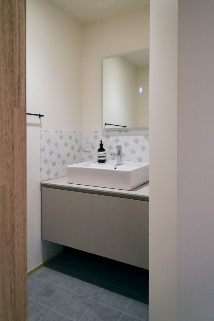 title: HOUSE 158 | Page No,171 | No.8 | sync-furniture | 株式会社 SYNC | 福岡県 家具工房 | オーダーメイドキッチン